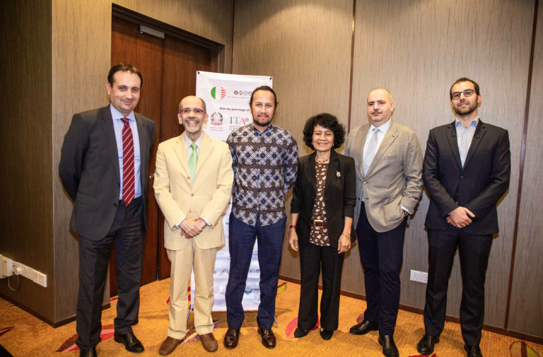 IMBA Update : Round Table Session with Dr. Muhammed Abdul Khalid, Economic Advisor to Tun Dr. Mahathir Mohamad​
